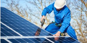 Installation Maintenance Panneaux Solaires Photovoltaïques à Pouillac